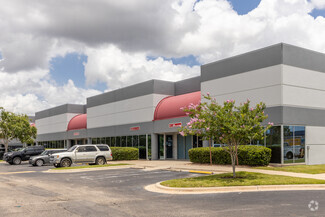 More details for 9391-9640 Tradeport Dr, Orlando, FL - Light Industrial for Rent