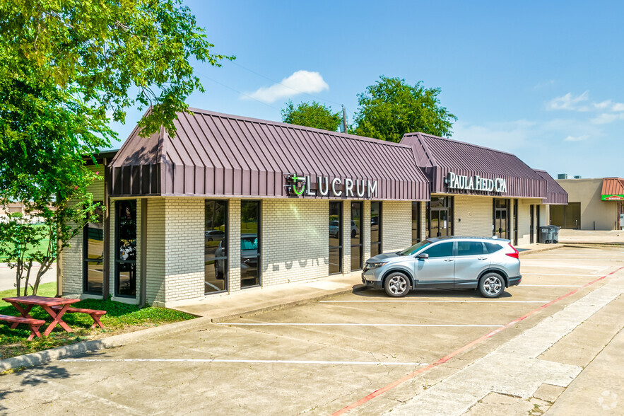 703 N Greenville Ave, Allen, TX for rent - Building Photo - Image 1 of 7