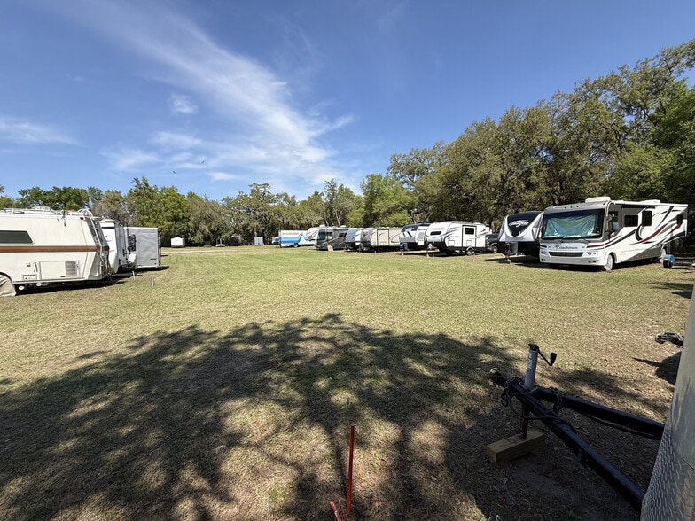 Income Producing Land off Gall Blvd portfolio of 2 properties for sale on LoopNet.co.uk - Other - Image 3 of 4