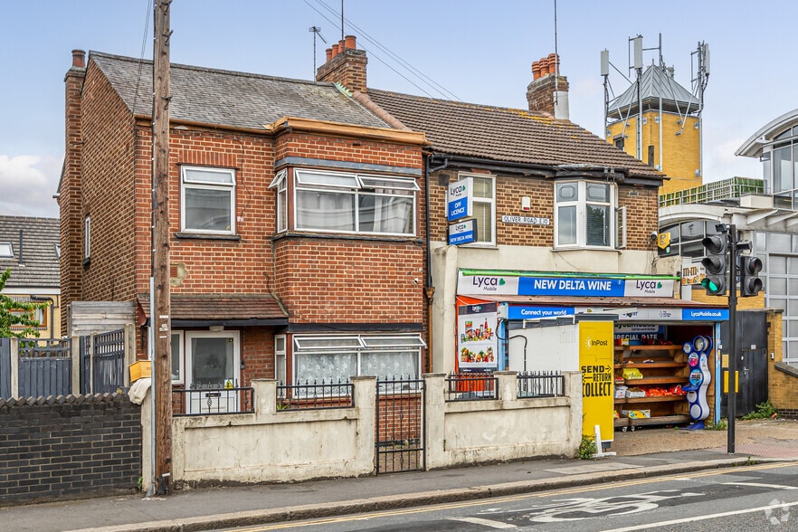 Oliver Rd, London for sale - Building Photo - Image 3 of 10