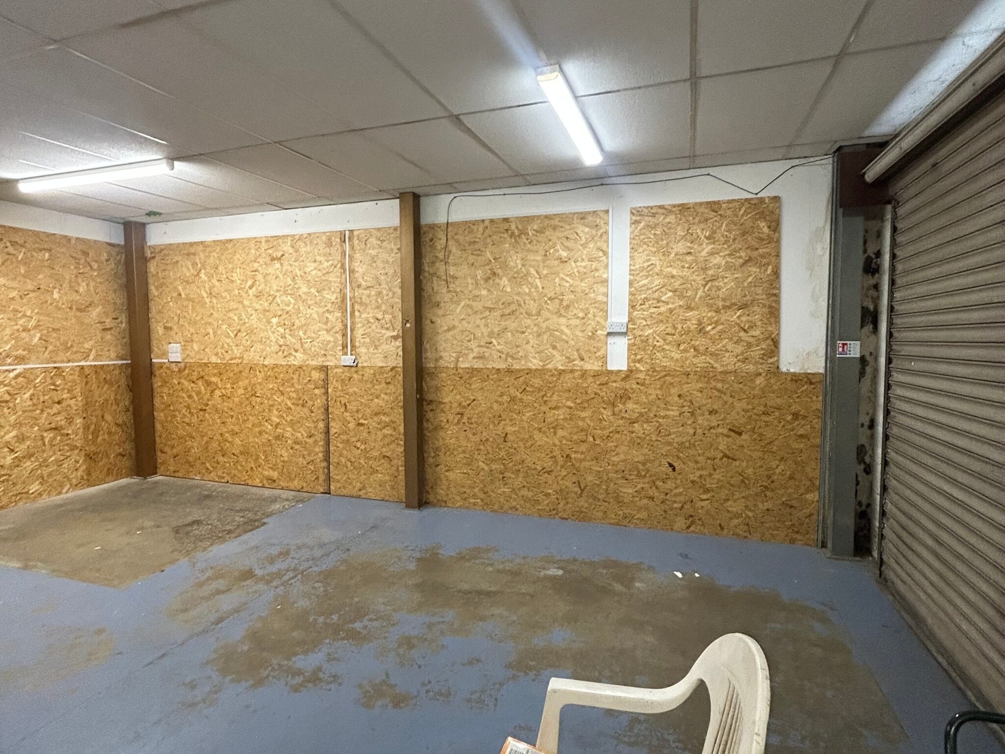 Units 49-75 Millstrood Rd, Whitstable to rent Interior Photo- Image 1 of 3