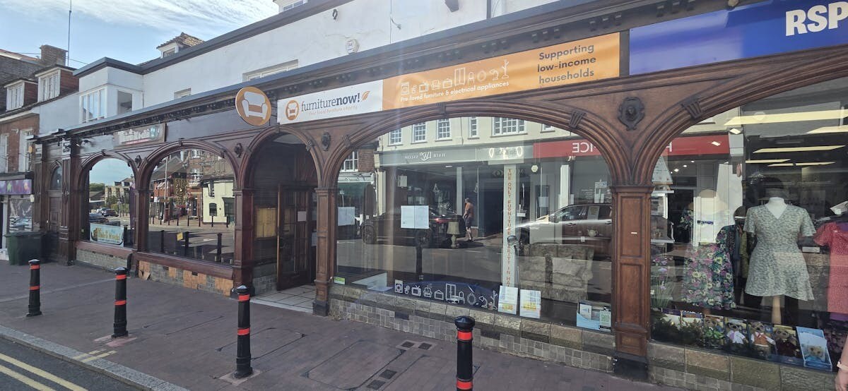 9 High St, Hailsham to rent Building Photo- Image 1 of 14