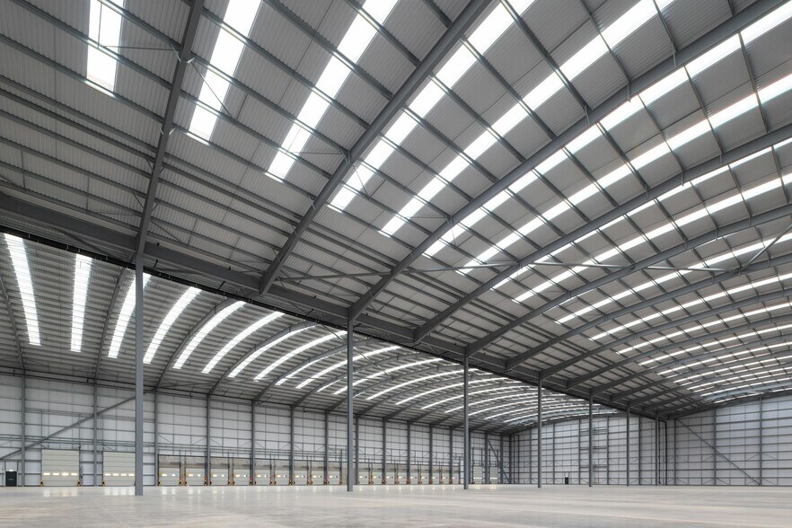 B173 Lichfield Rd, Barton Under Needwood to rent - Building Photo - Image 2 of 7