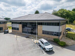 Riverside Way, Barrowford to rent Building Photo- Image 2 of 21