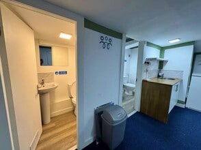 57 Glenapp Street, Glasgow to rent Interior Photo- Image 1 of 7