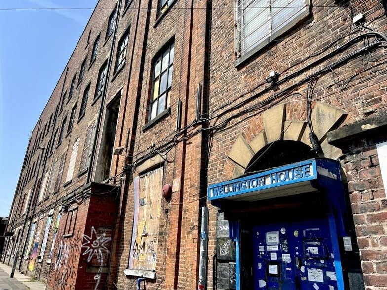 Pollard St E, Manchester to rent - Building Photo - Image 1 of 31