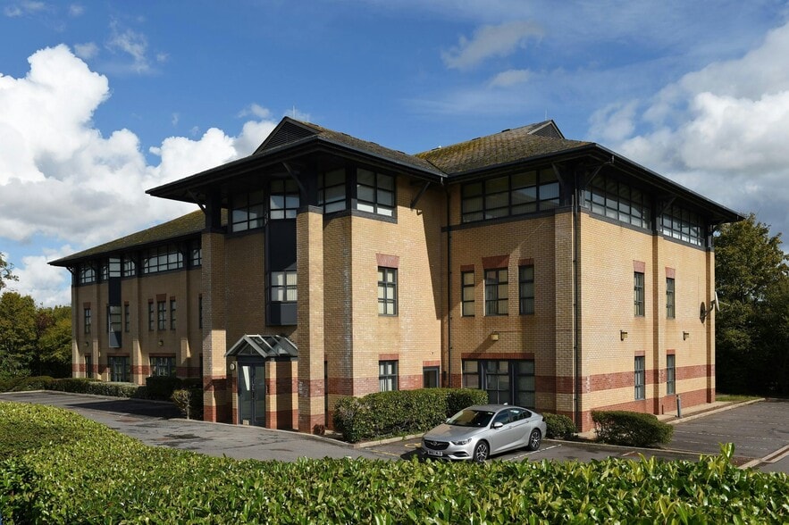 Deane Gate Av, Taunton for sale - Building Photo - Image 1 of 1