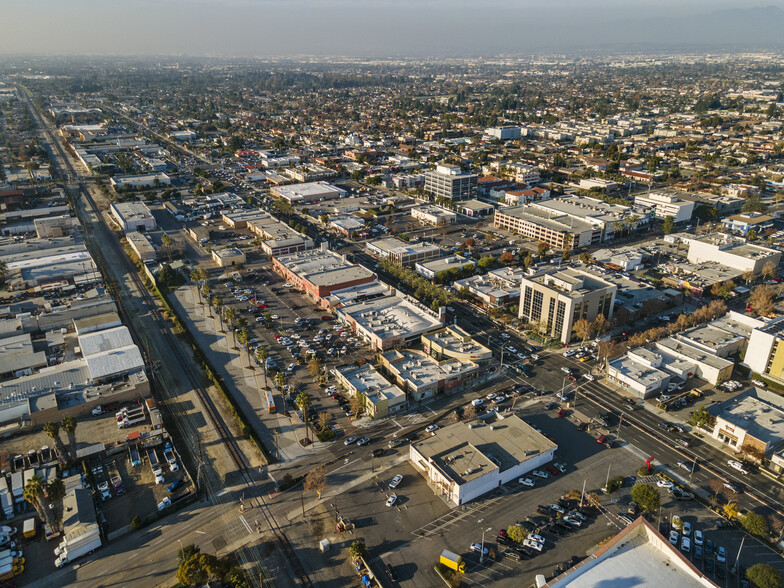 8236 - 8276 Firestone, Downey, CA for sale - Building Photo - Image 3 of 31