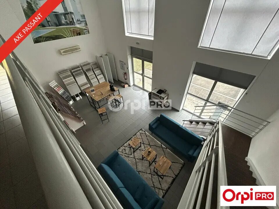 Office in Valence to rent Building Photo- Image 1 of 7