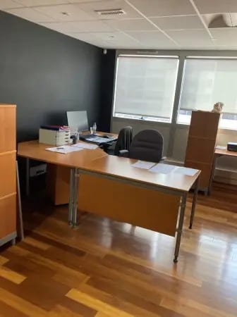 Vente Bureaux 256 m² - Photo 1