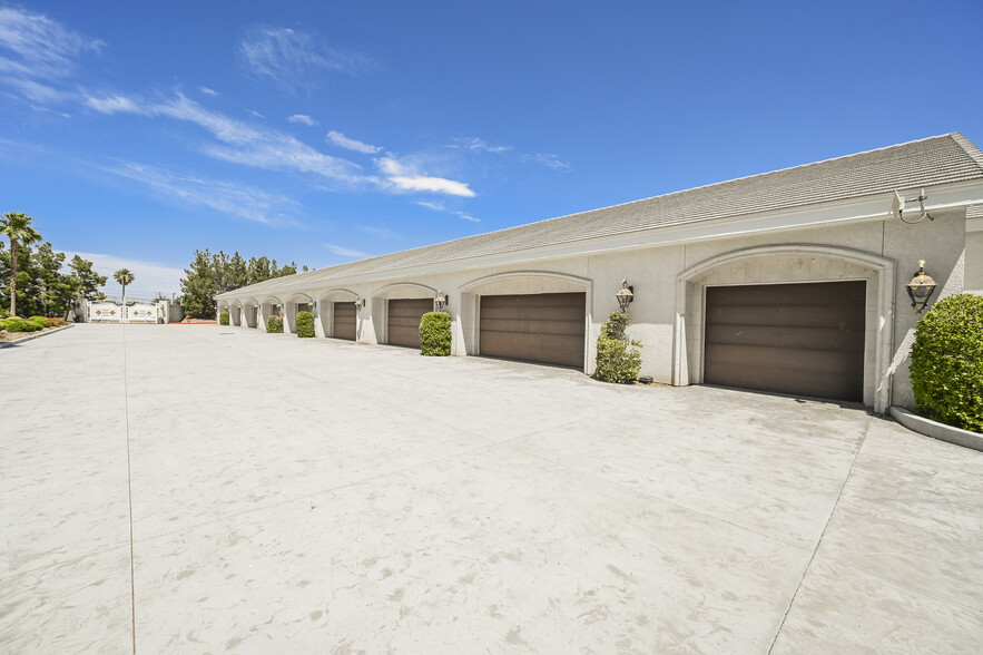 6629 S Pecos Rd, Las Vegas, NV for sale - Building Photo - Image 3 of 51