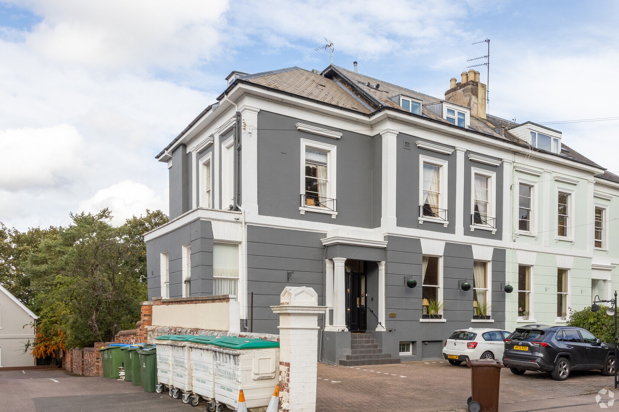 Western Rd, Cheltenham for sale Primary Photo- Image 1 of 1