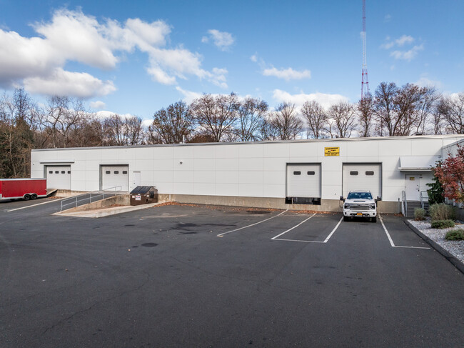 More details for 6 Britton Dr, Bloomfield, CT - Industrial for Rent