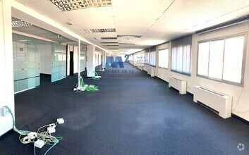 Office in San Fernando de Henares, Madrid to rent Interior Photo- Image 2 of 7