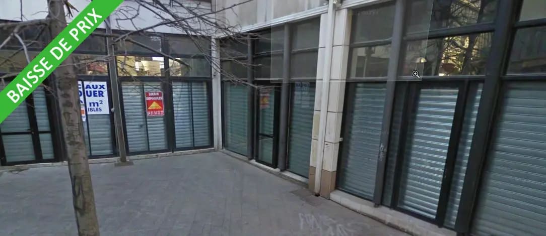 Retail in Marseille to rent Lobby- Image 1 of 5