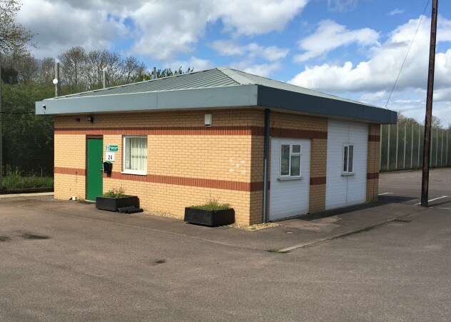 24 Ashwell Rd, Oakham for sale - Primary Photo - Image 1 of 1