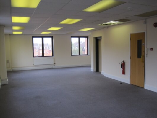 Upper York St, Bristol to rent - Interior Photo - Image 3 of 8