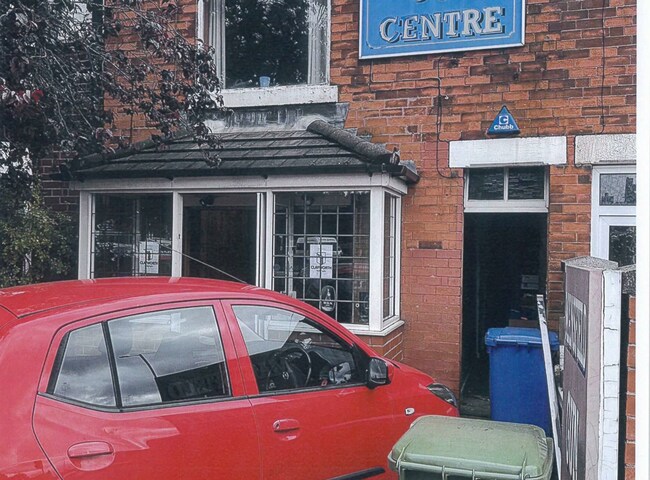 More details for 10 Chesterfield Rd N, Mansfield - Retail for Sale