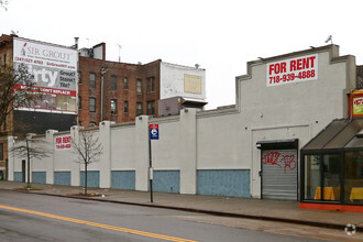 4001 Northern Blvd, Long Island City, NY for rent Primary Photo- Image 1 of 5