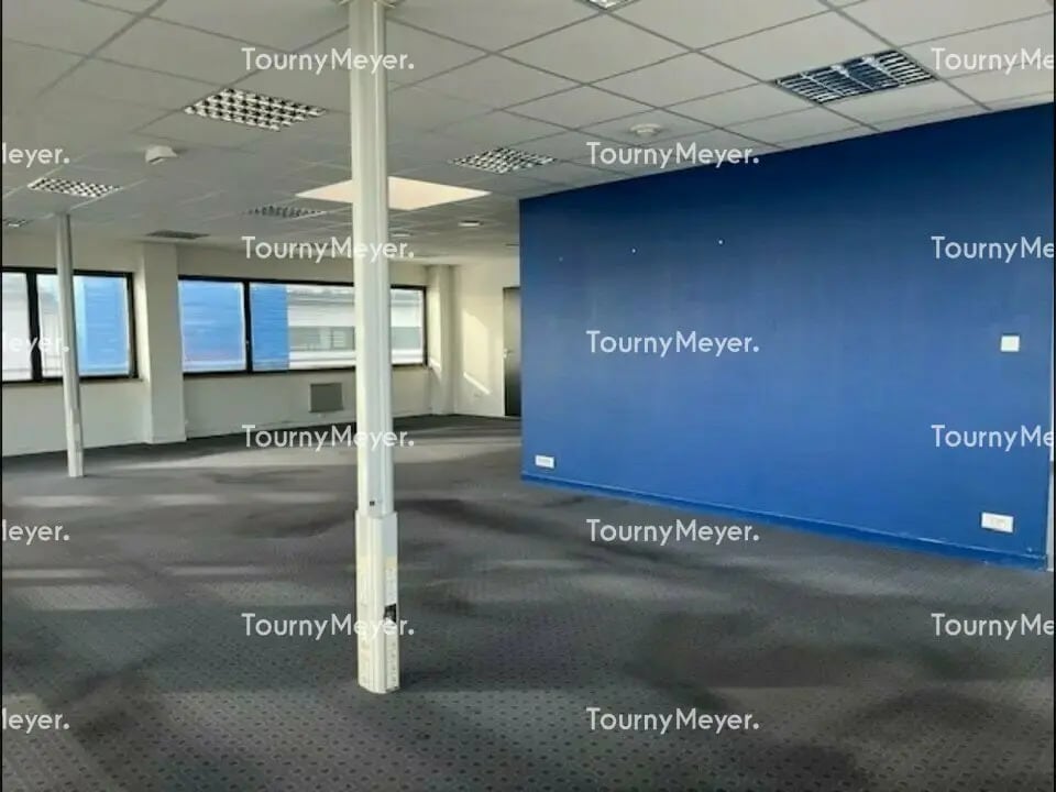 Location Bureaux 84 m² à 126 m² - Photo 1