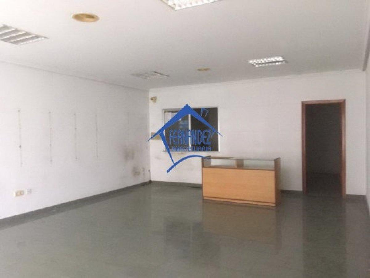 Retail in Cáceres, Cáceres for sale Interior Photo- Image 1 of 4