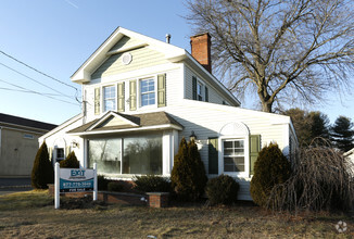 39 Main St, Holmdel, NJ for sale Primary Photo- Image 1 of 1