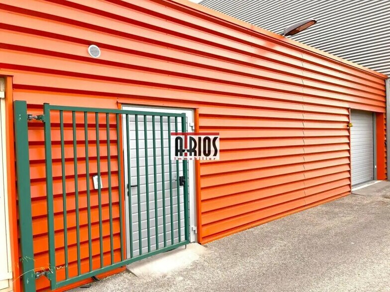 Light Industrial in La Farlède for sale - Building Photo - Image 3 of 23