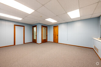 300 Main St, Lafayette, IN for rent Interior Photo- Image 2 of 4