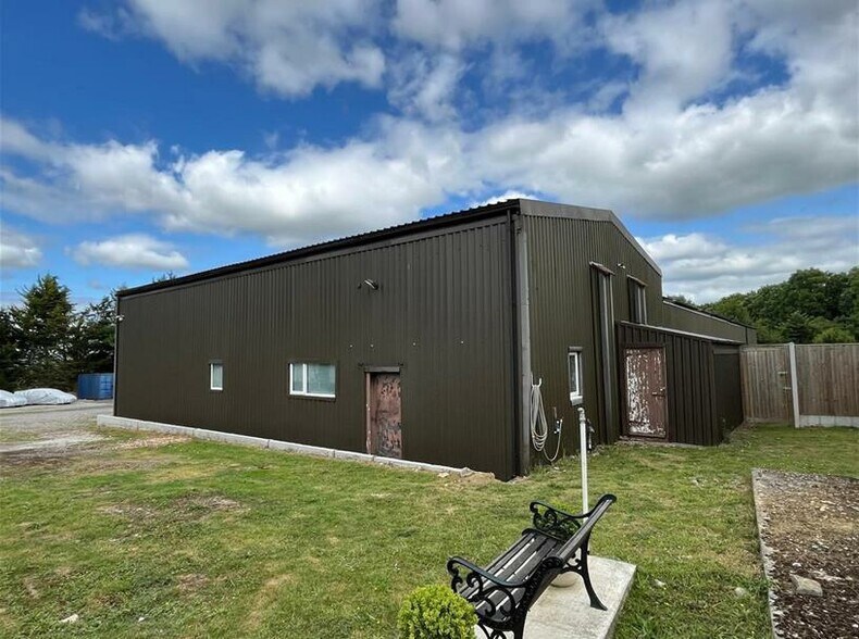 South Hl, Somerton for sale - Primary Photo - Image 1 of 1