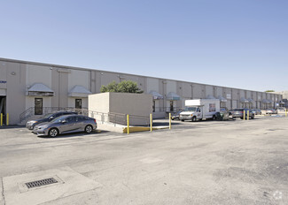 More details for 2600-2634 NW 72nd Ave, Miami, FL - Industrial for Rent