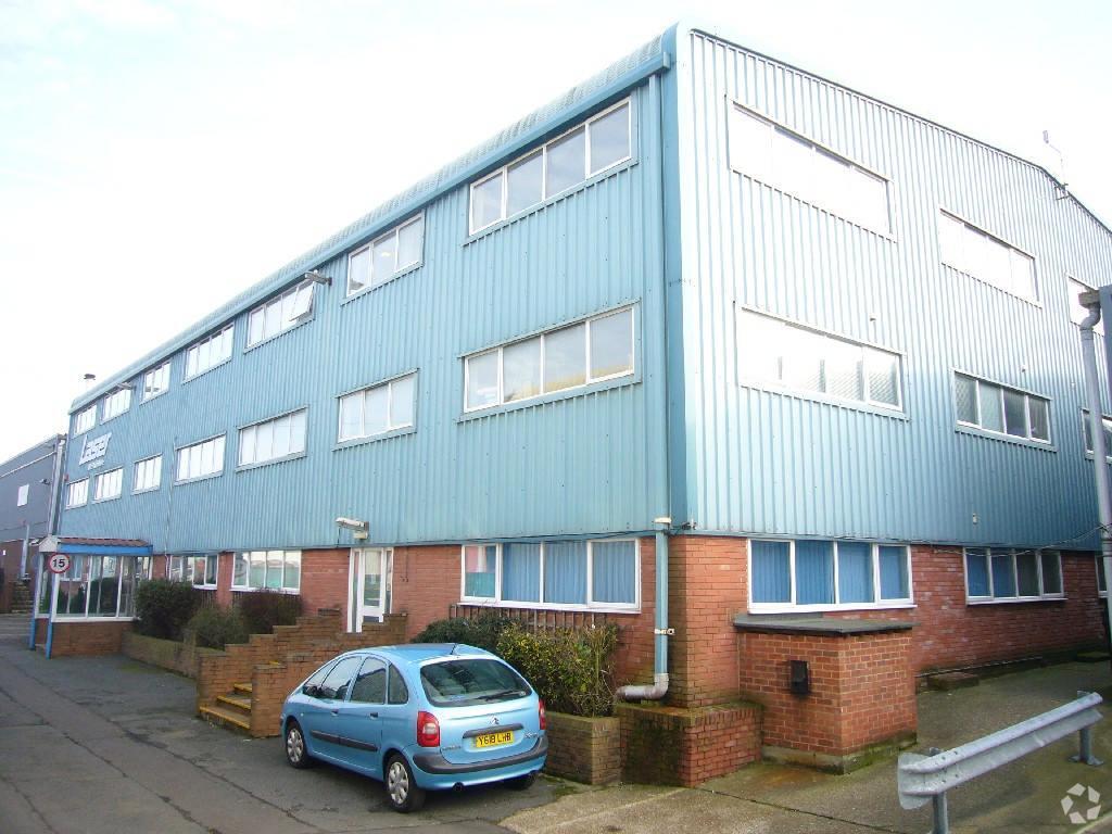 Lympne, Lympne for sale Primary Photo- Image 1 of 1