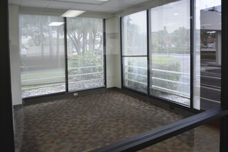 1801 N Pine Island Rd, Plantation, FL for rent Interior Photo- Image 2 of 5