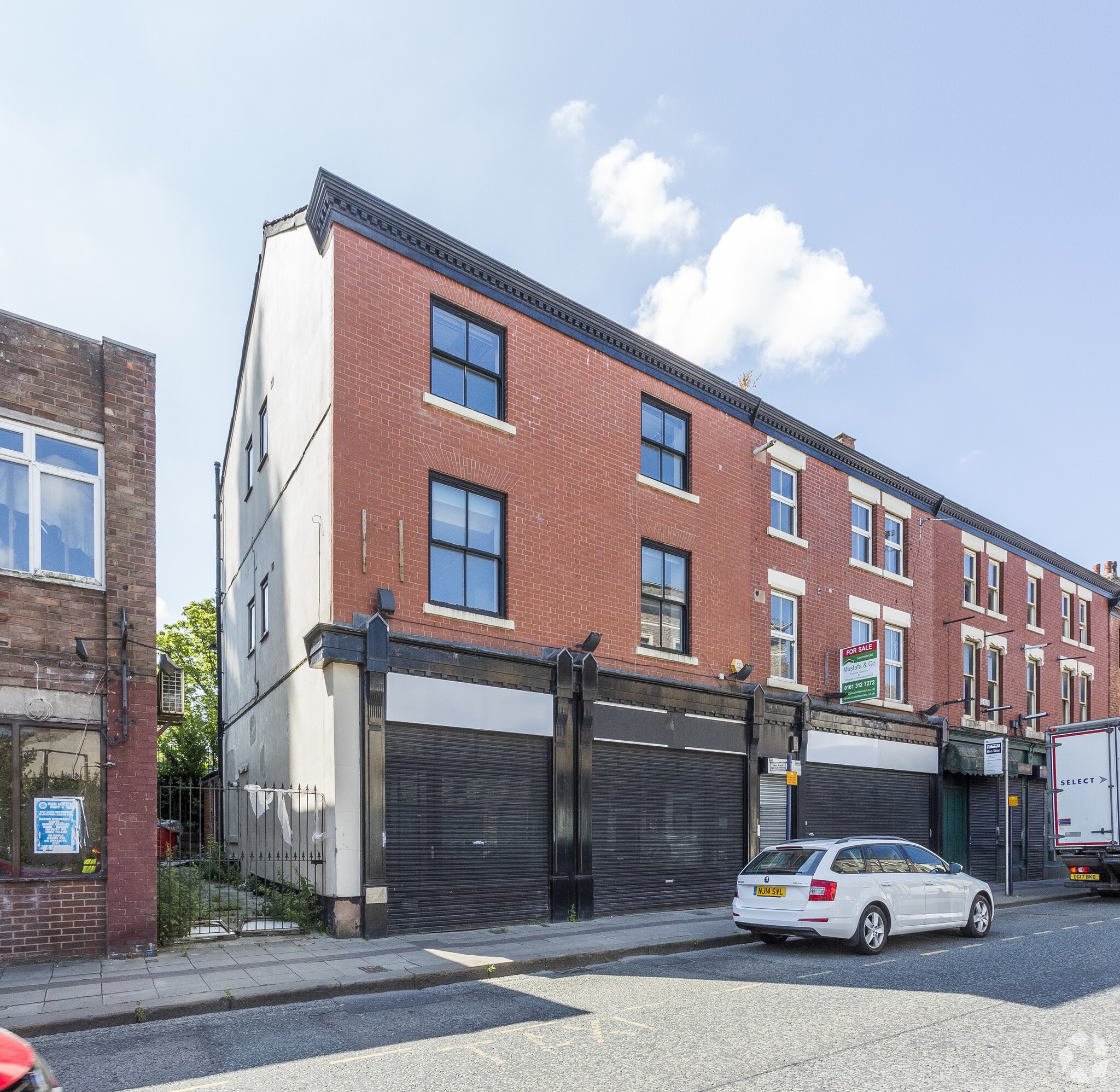 129-133 Stamford St, Ashton Under Lyne to rent Building Photo- Image 1 of 2