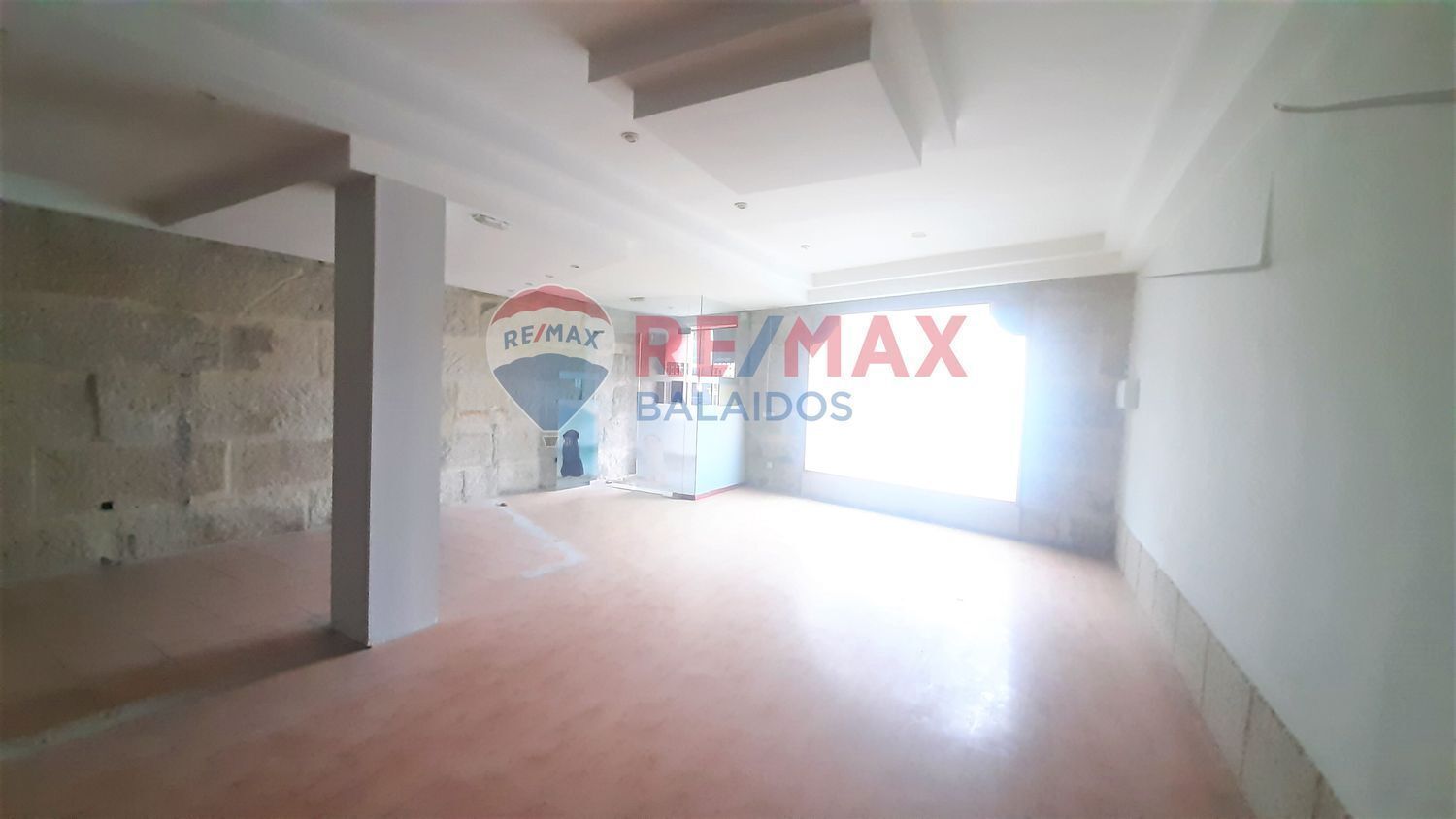 Retail in Vigo, Pontevedra to rent Interior Photo- Image 1 of 17