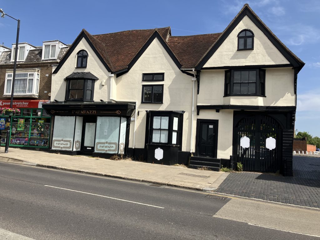 69-71 High St, Maldon to rent Primary Photo- Image 1 of 2