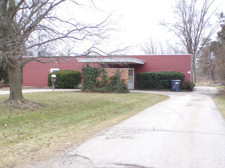 62365 Red Arrow Hwy, Hartford 49057 62365 Red Arrow Highway Hartford