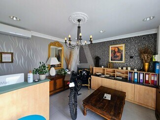 More details for 2 Rue Du Val D'Orsay, Orsay - Retail for Sale