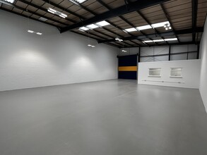 Stockmans Clos, Birmingham for rent Interior Photo- Image 2 of 3