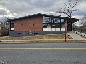 23 West St, Warwick, NY for rent Primary Photo- Image 1 of 11