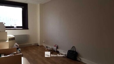 Office in Lyon to rent Interior Photo- Image 2 of 4