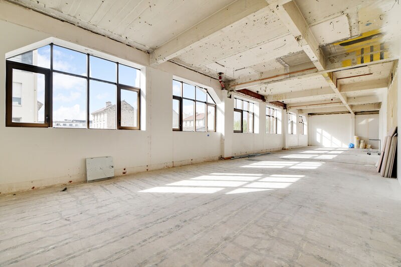 Office in Asnières-sur-Seine for sale Interior Photo- Image 1 of 14