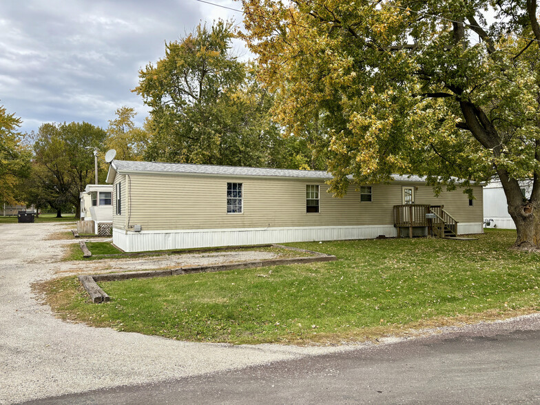 521 S Emmett St, Virden, IL for sale - Primary Photo - Image 1 of 1