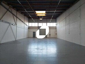 30 Rue Des Osiers, Coignières to rent Interior Photo- Image 1 of 10