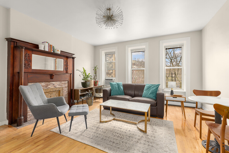 523 W 141st St, New York, NY for sale - Interior Photo - Image 1 of 13