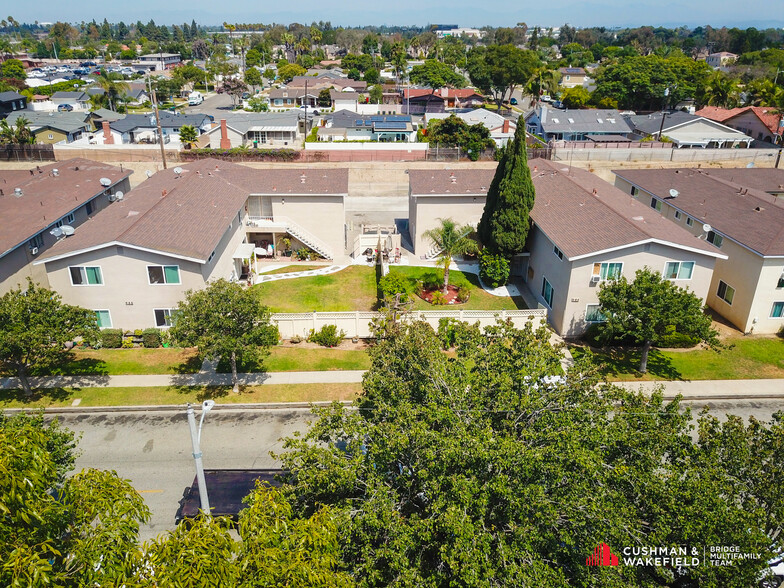 984 Mission Dr, Costa Mesa, CA for sale - Building Photo - Image 1 of 19