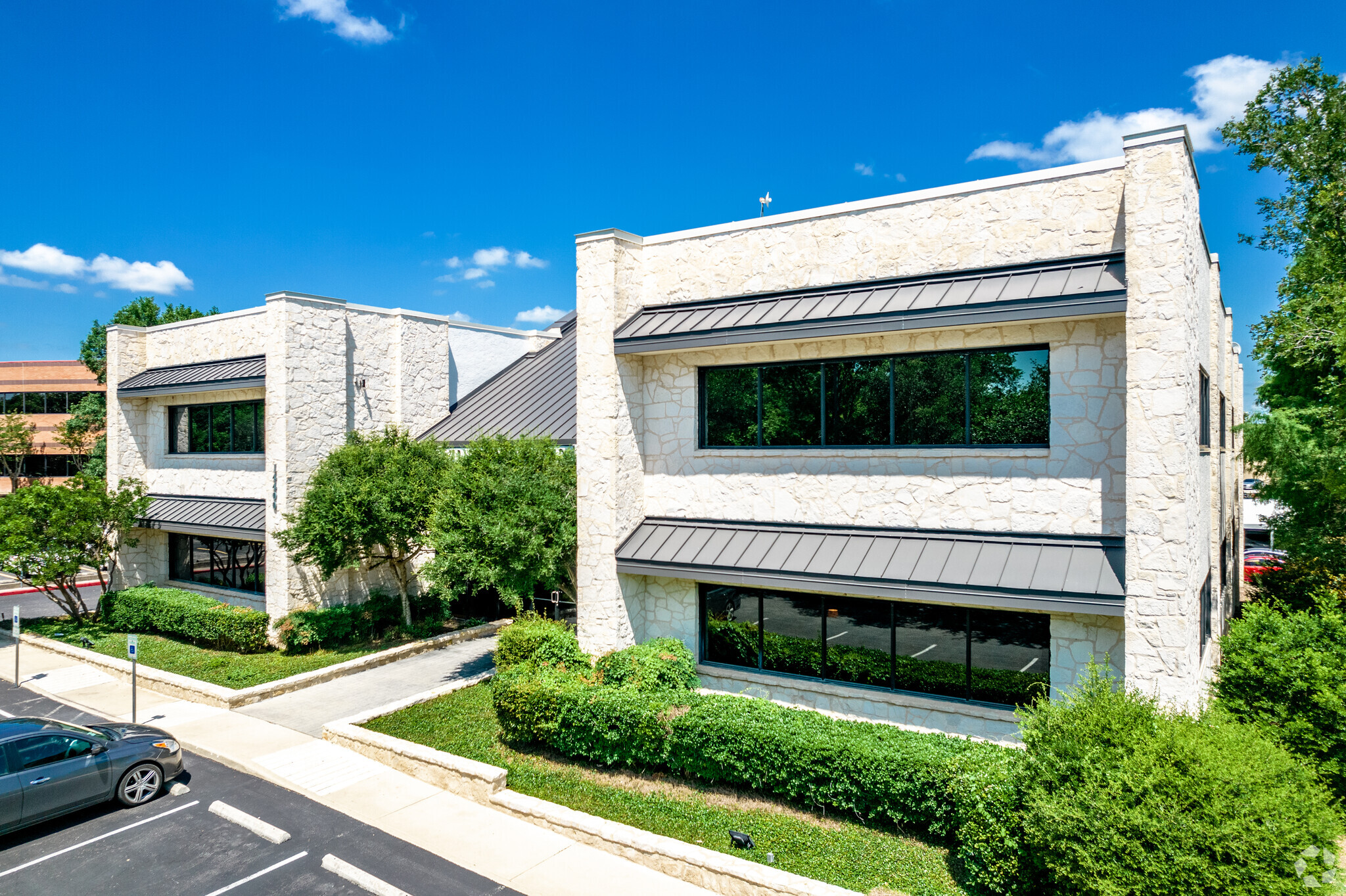 14400 Northbrook  Dr., San Antonio, TX for rent Building Photo- Image 1 of 17