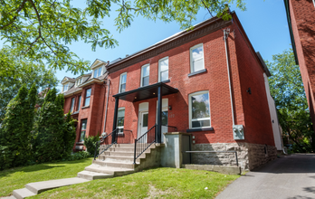 424 Nelson St, Ottawa, ON for sale Primary Photo- Image 1 of 7