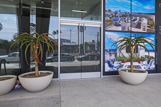 1550 Lincoln Blvd, Santa Monica, CA for rent Building Photo- Image 1 of 1