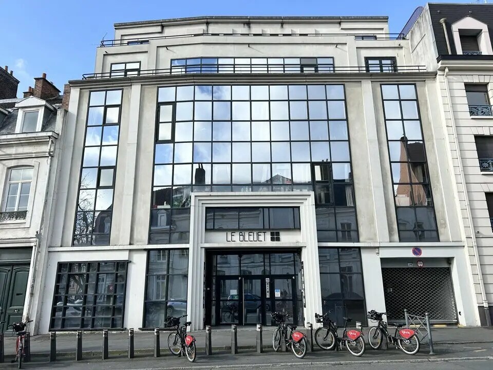 Office in Lille to rent Building Photo- Image 1 of 10