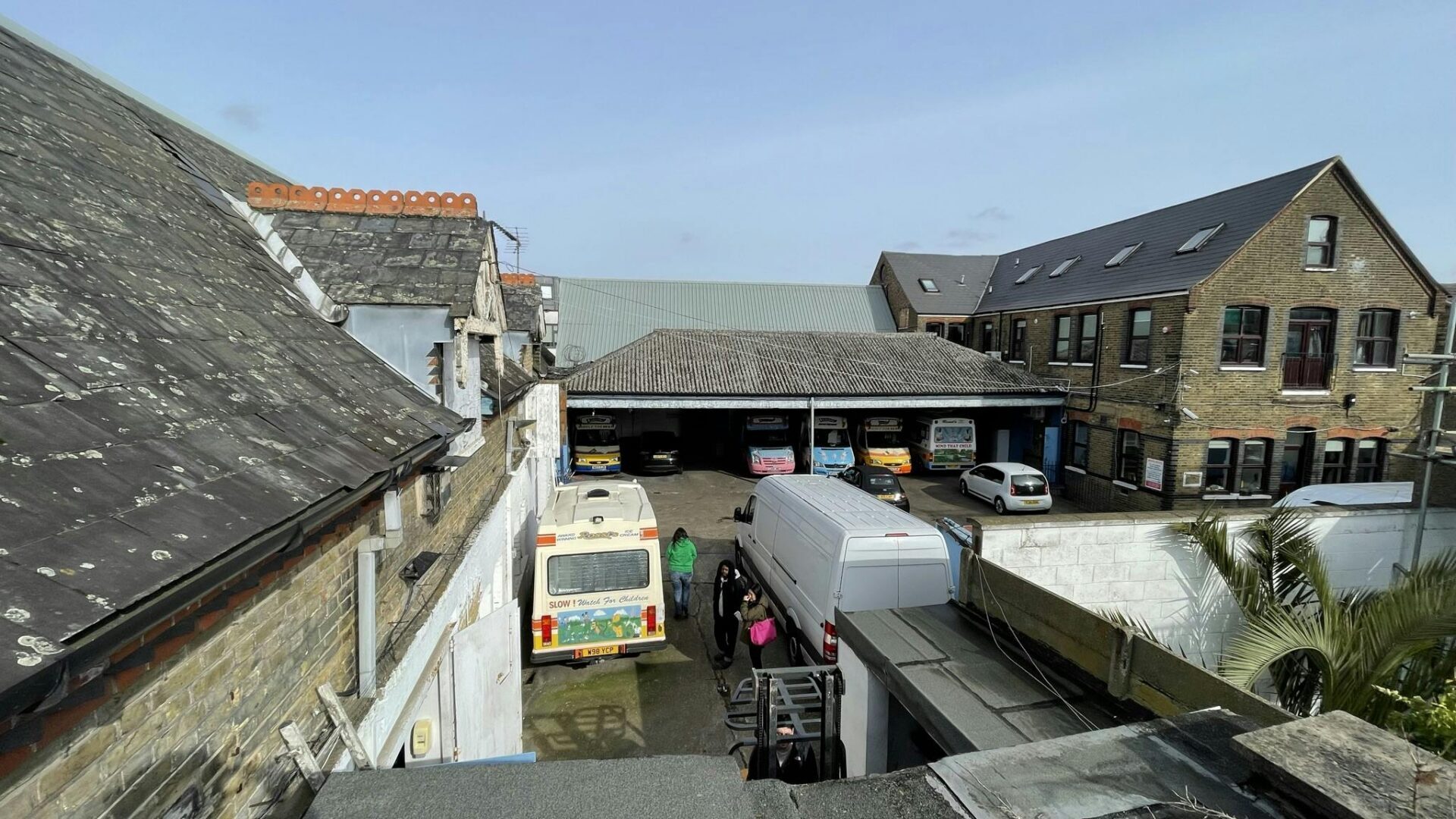 40 Chelmer Rd, London to rent Building Photo- Image 1 of 3